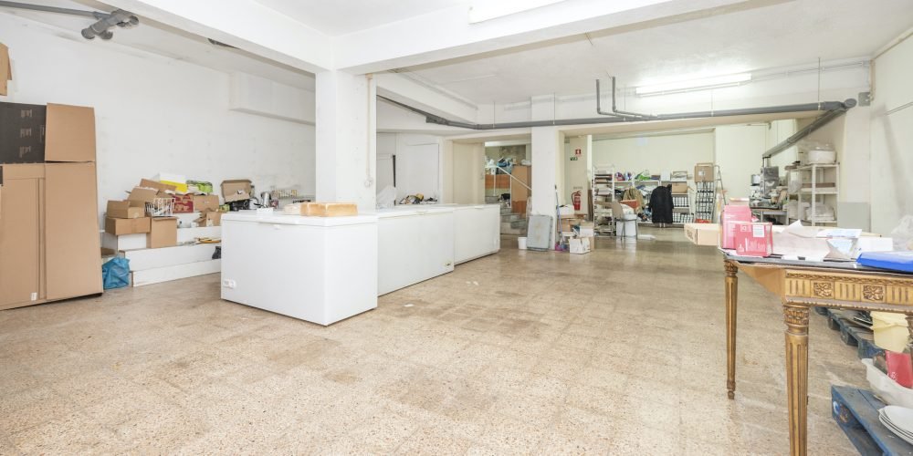 Trespasse de Pastelaria com fabrico próprio em Queluz