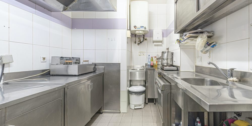 Trespasse de Pastelaria com fabrico próprio em Queluz