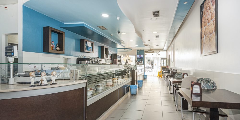 Trespasse de Pastelaria com fabrico próprio em Queluz